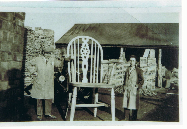 Giant Chair made 1934.jpg